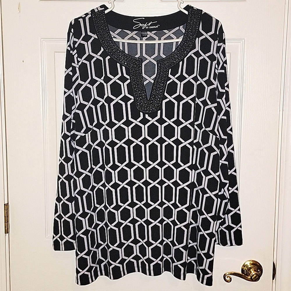 Woman's Tunic blouse
